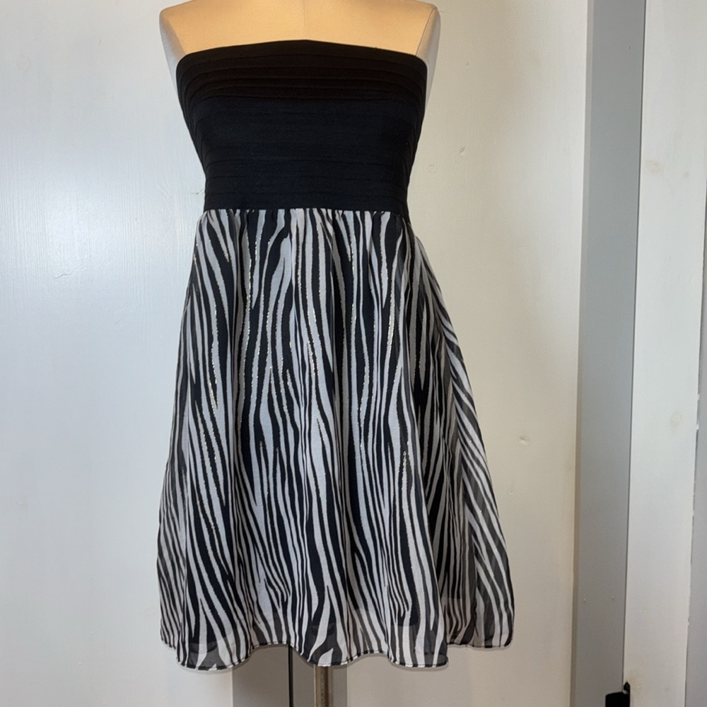 Do & Be Bandeau Bandage Top Strapless Metallic Zebra Print Dress Mini SZ Medium